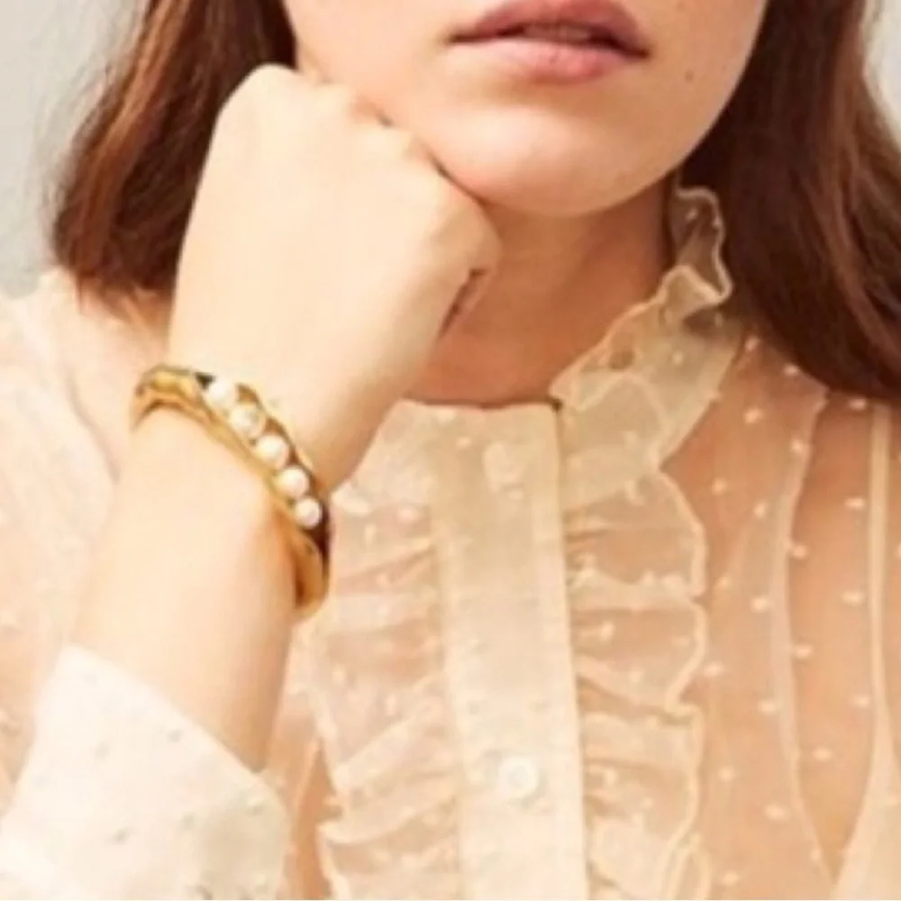 Tory Burch Authentic Jewelry Bracelet At Awesome Prices To Buy Now & Save